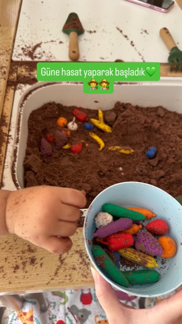 Pluto Çocuk atölyesinden anı 4